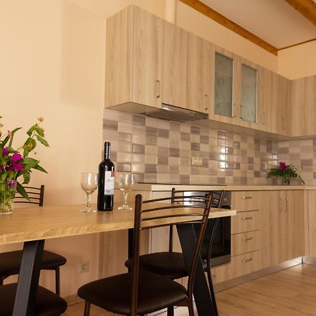 Spyran Apartment Marantochori Luaran gambar