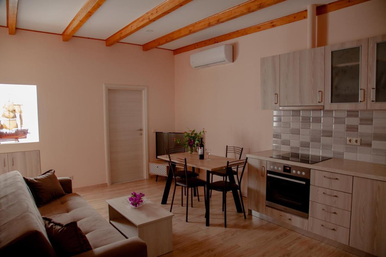 Spyran Apartment Marantochori Luaran gambar