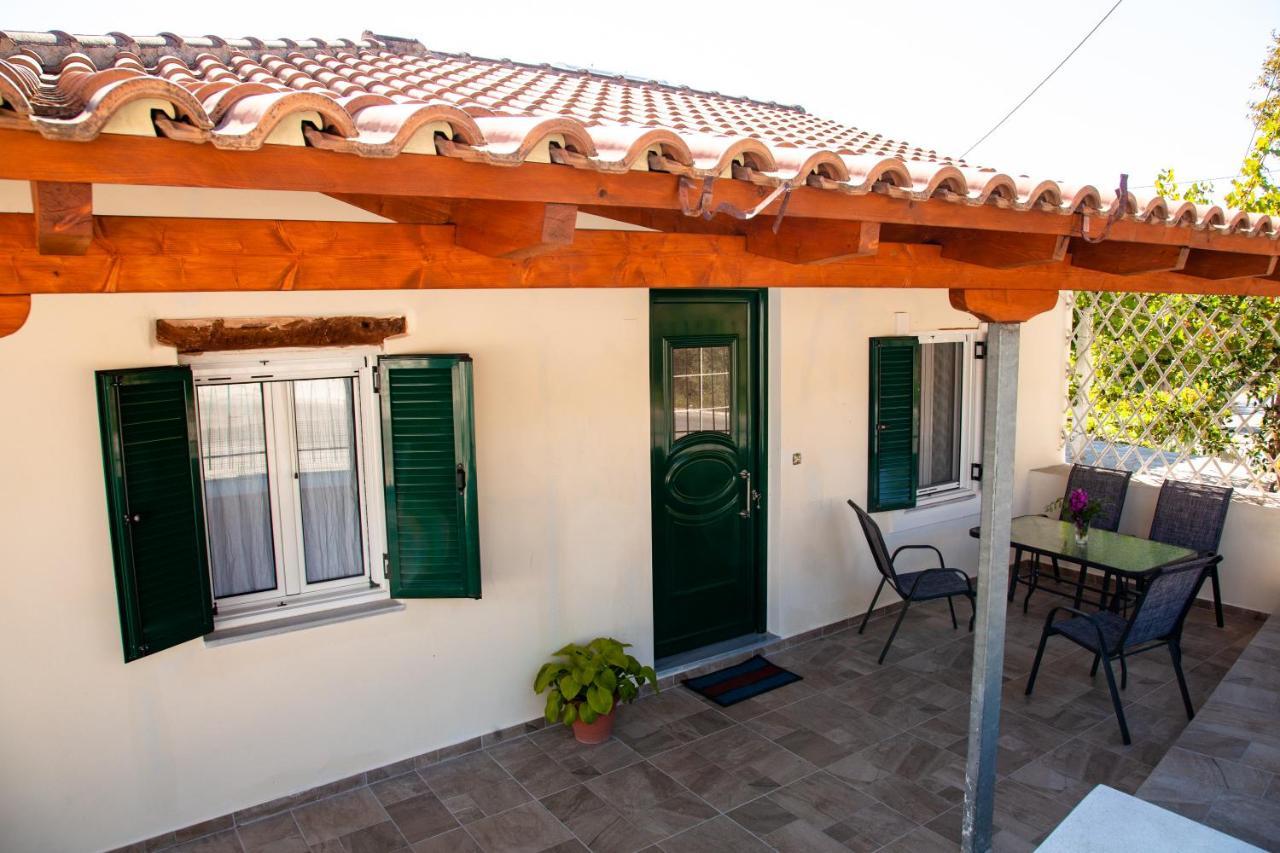 Spyran Apartment Marantochori Luaran gambar